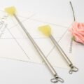 ប្រដាប់អេះខ្នង - Back Scratcher