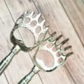 ប្រដាប់អេះខ្នង - Back Scratcher