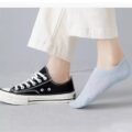 ស្រោមជើងកខ្វៀលនារី - Women Socks 10 Pairs - Image 6