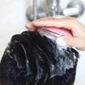 ច្រាស់​កក់​សក់ - Silicone Shampoo Brush - Image 4