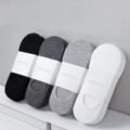 ស្រោមជេីងកខ្វៀល | 5 pcs Men Socks - Image 2