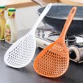 វែក - Kitchen Ladle Strainer - Image 2