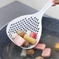 វែក - Kitchen Ladle Strainer - Image 4