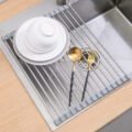 ធ្នើរដាក់លើស៊ីងលាងចាន - Roll up dish drying rack - Image 7