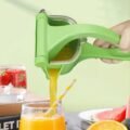 ប្រដាប់គាបផ្លែឈើ - Hand Pressed Fruit Juicer Mini